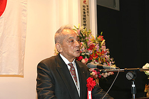 来賓祝辞（伊東市文化教会会長　齊藤健治先生）