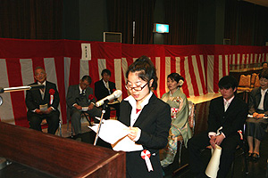 答辞（師範科代表　前田郁恵さん）